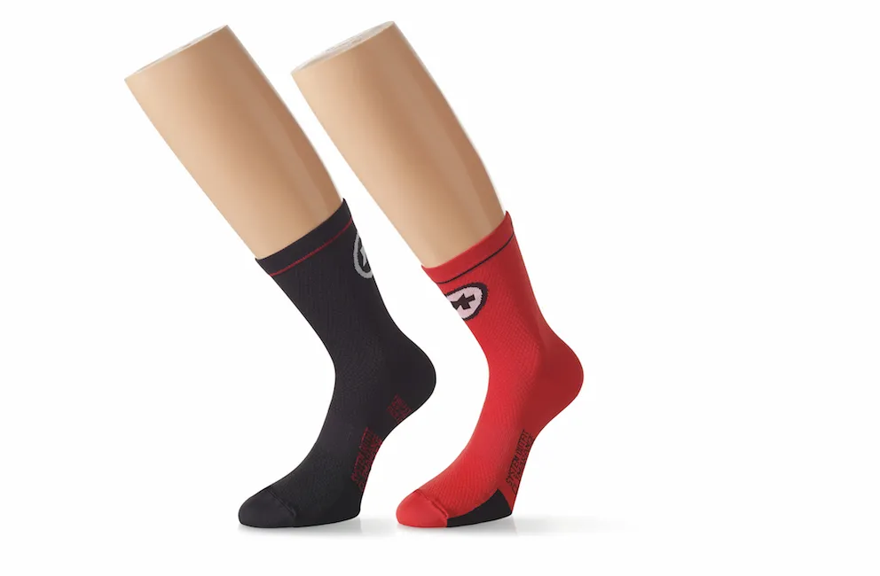 Носки ASSOS équipeSock_evo7 national Red