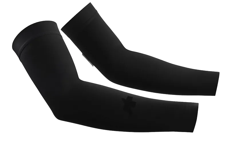 Утеплители для рук ASSOS R Winter Arm Warmers P1 Black Series