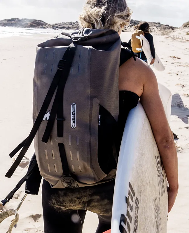 Рюкзак ASSOS ASSOS x ORTLIEB Atrack Backpack 25L 